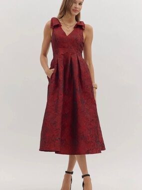 Sleeveless V-Neck Floral Jacquard Midi Dress - Red with Bow Shoulders